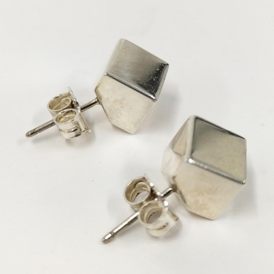 TIFFANY&Co.（ティファニー） Tiffany & Co. ピアス ダイス SV925