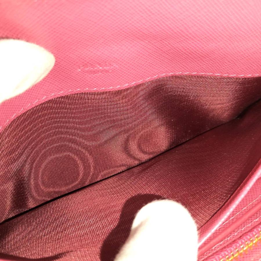 PRADA（プラダ） 二つ折り 長財布 カードケース付き サフィアーノ