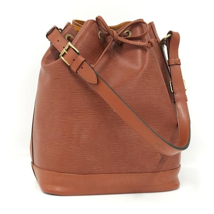 LOUIS VUITTON（ルイ・ヴィトン） ノエ エピ ショルダーバッグ 巾着