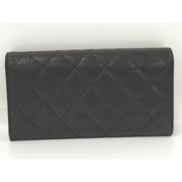 CHANEL 二つ折り財布 キャビアスキン ブラック A50096の画像