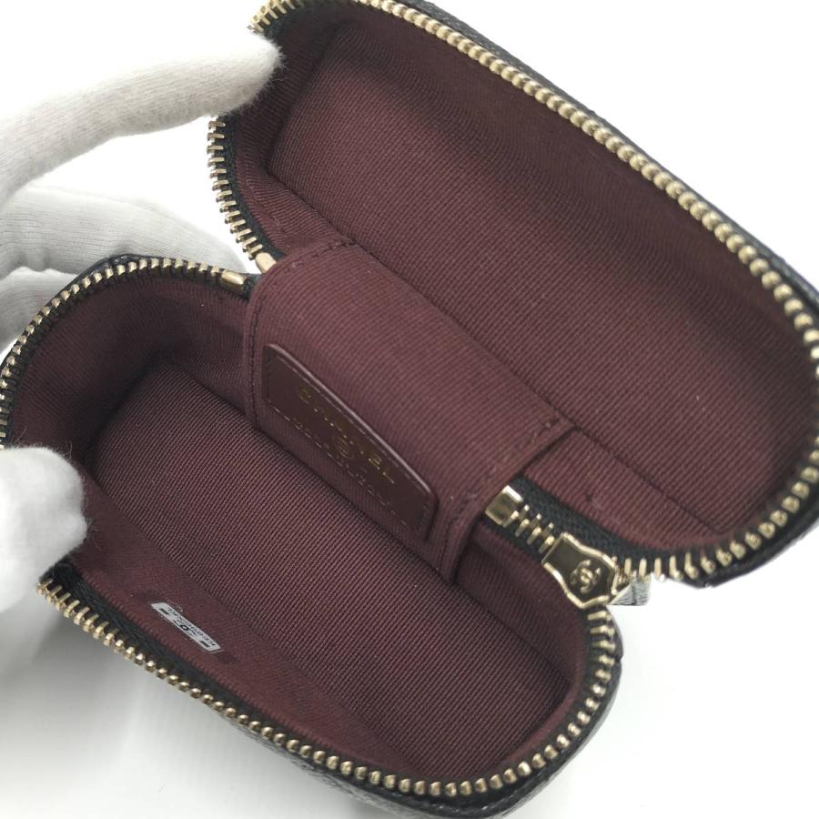 (訳有り)　CHANEL ブラック レザー ショルダーバッグチャーム付き　非売品 訳有り) CHANEL ブラック レザー ショルダーバッグチャーム付き 非売品