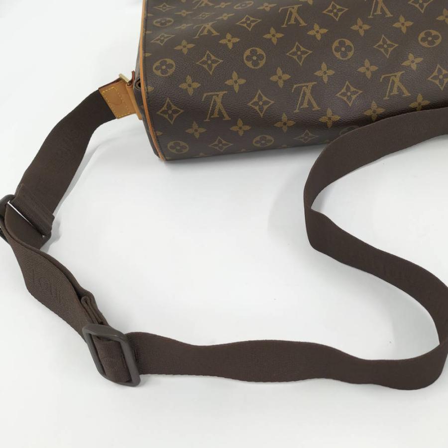LOUIS VUITTON（ルイ・ヴィトン） アベス モノグラム ショルダーバッグ
