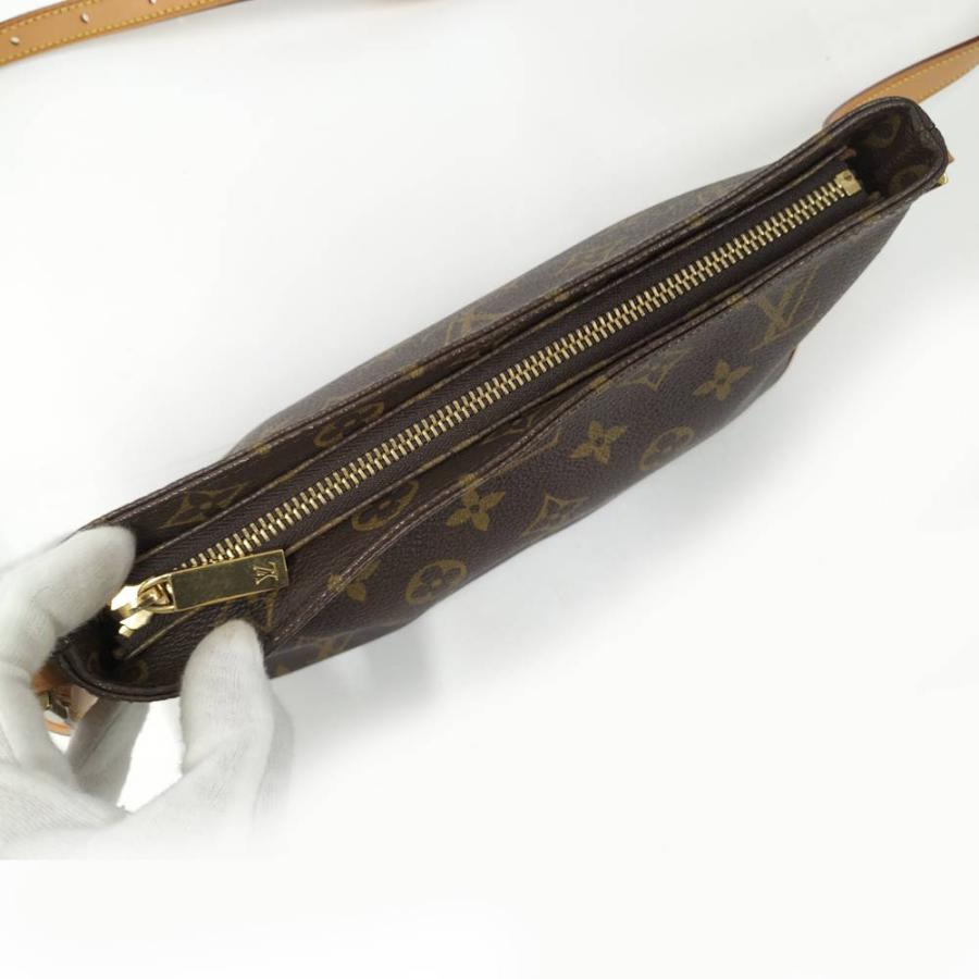LOUIS VUITTON（ルイ・ヴィトン） トロター モノグラム ショルダー