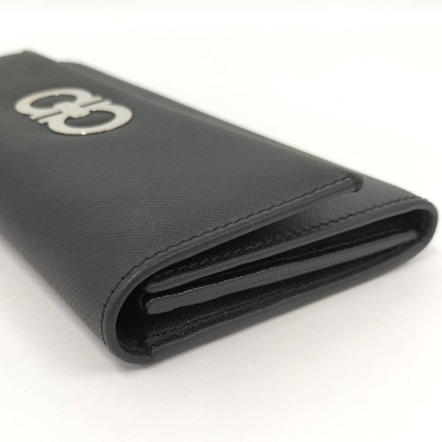 FERRAGAMO（フェラガモ） Salvatore Ferragamo 二つ折り 長財布 レザー