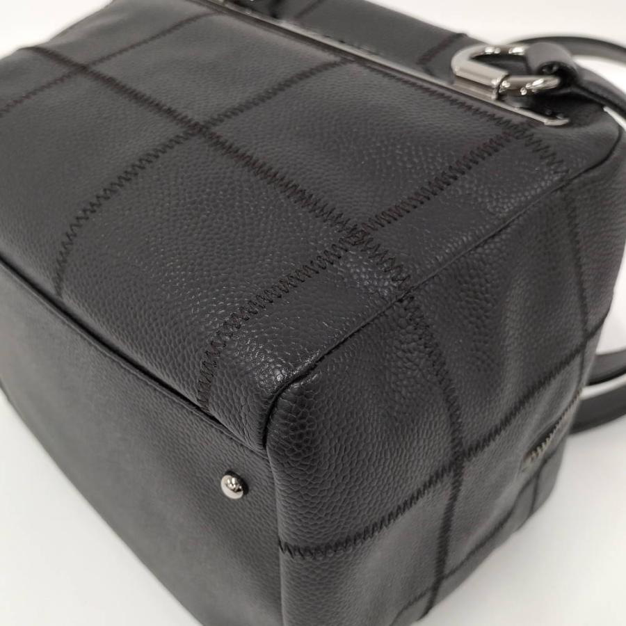 CHANEL（シャネル） ミニボストンバッグ チョコバー キャビアスキン
