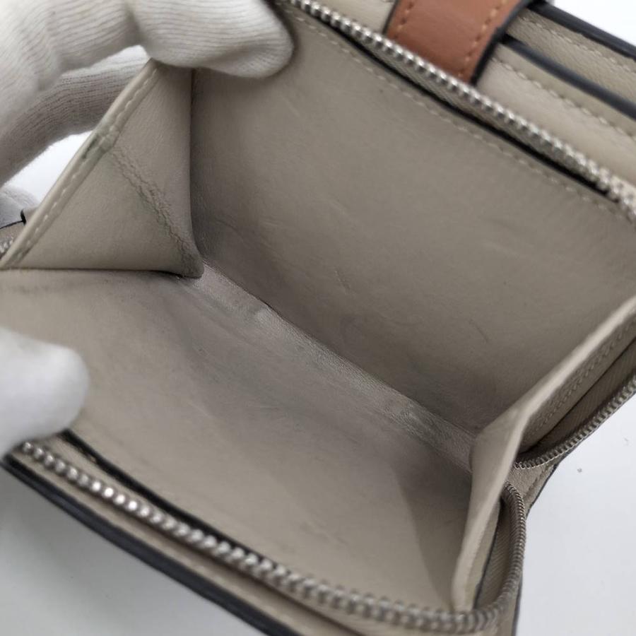 LOEWE（ロエベ） 二つ折り財布 アナグラム レザー グリーン系 : JJ