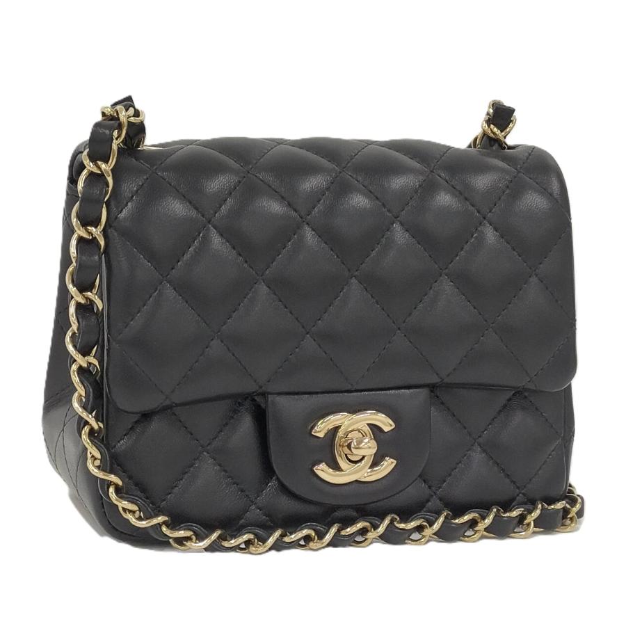 CHANEL（シャネル） ミニマトラッセ17 ショルダーバッグ レザー