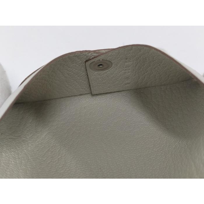 HERMES カルヴィ 名刺入れ カードケース レザー ホワイト B刻印 