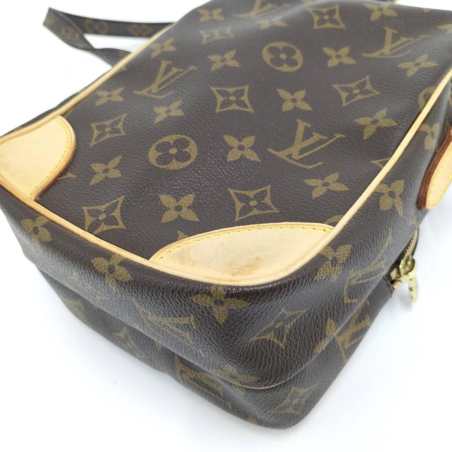 LOUIS VUITTON（ルイ・ヴィトン） アマゾン ショルダーバッグ