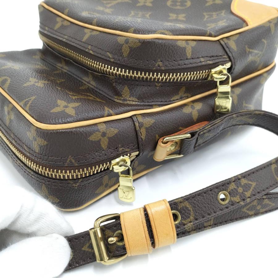 LOUIS VUITTON（ルイ・ヴィトン） アマゾン ショルダーバッグ