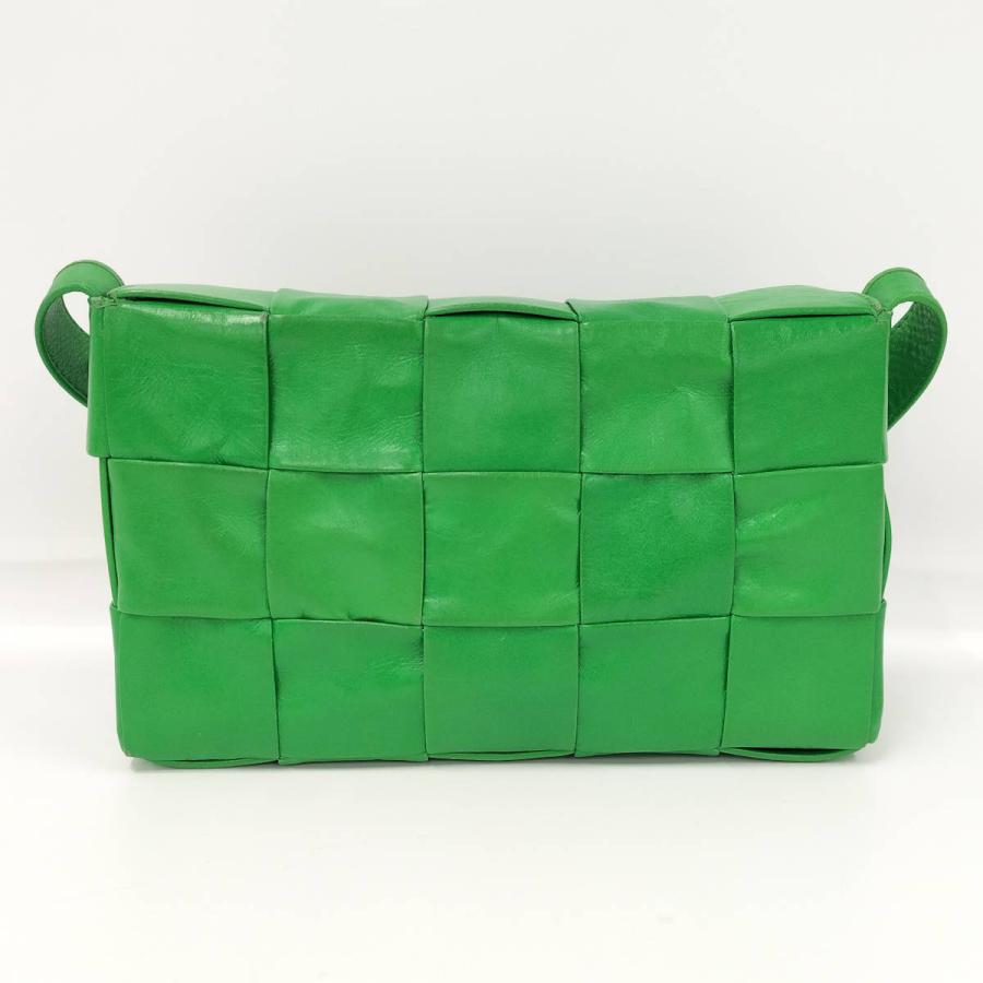BOTTEGA VENETA（ボッテガ・ヴェネタ） ショルダーバッグ カセット