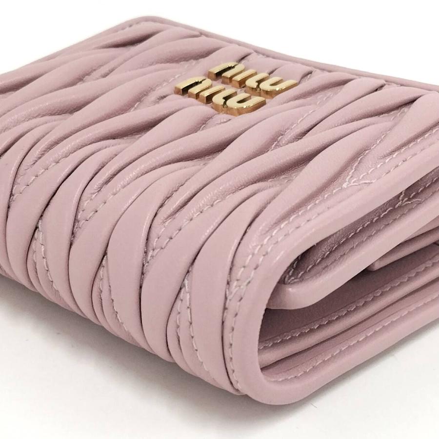 miu miu（ミュウミュウ） 三つ折り財布 マテラッセ レザー ピンク