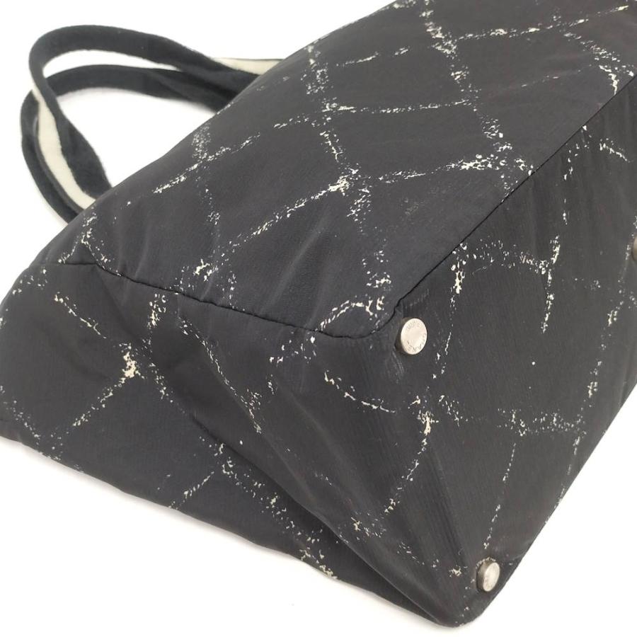 CHANEL（シャネル） 旧トラベルライントートMM ナイロン ブラック : JJ