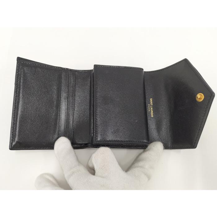 Yves Saint Laurent YVES SAINT LAURENT カサンドラ 三つ折り