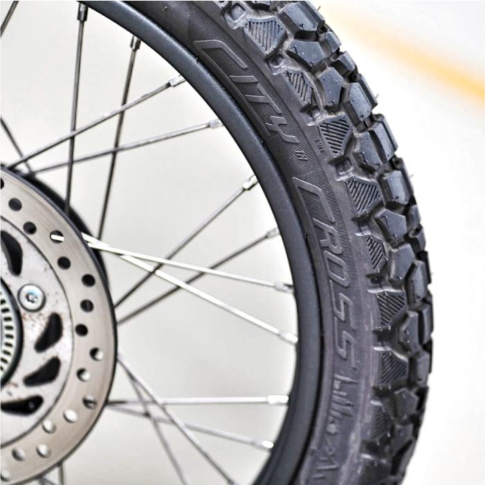 ピレリ シティー クロス チューブ タイヤ (WT) 2.75-17 47P REINF (80