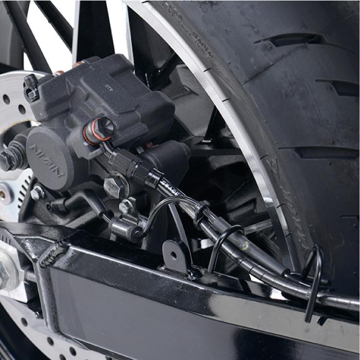 直送品 スウェッジラインプロ リアホースキット カワサキ Z900RS (21-23) ステンレスブラック/クリアホース SWAGE-LINE PRO KAWASAKI BTP772R | SWAGE-LINE | 02