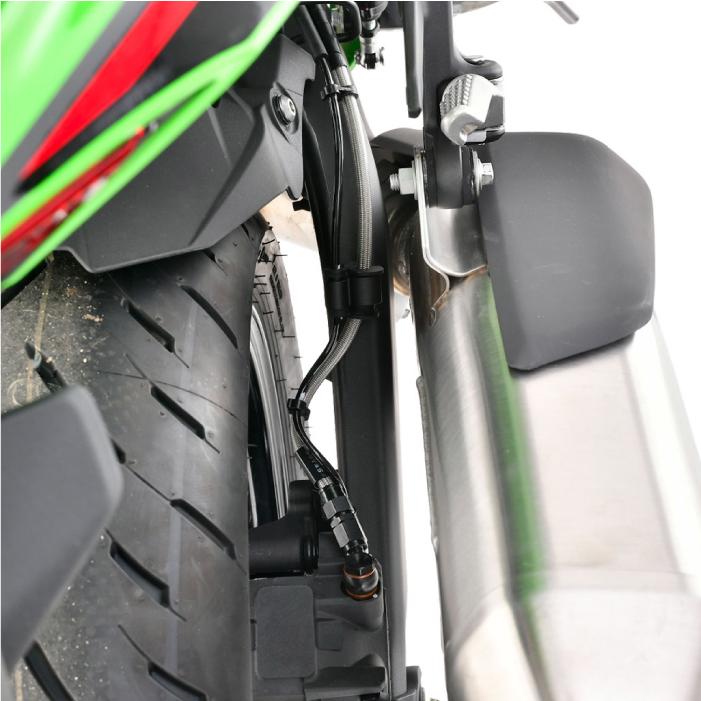 SWAGE-LINE 直送品 スウェッジラインプロ リアホースキット カワサキ