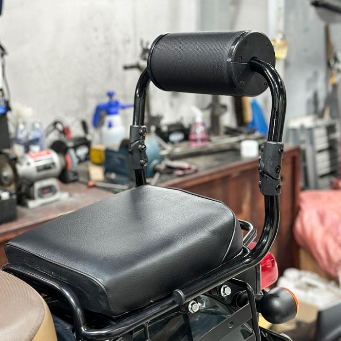 R-SPACE アジャスト バックレスト ブラック ホンダ スーパーカブ110 