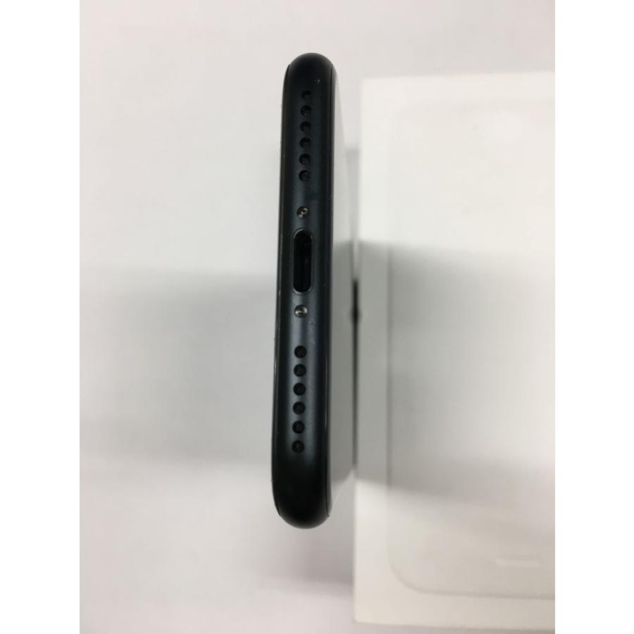 超美品 iPhone SE3 第3世代 64GB SIMフリー ミッドナイト【動作確認