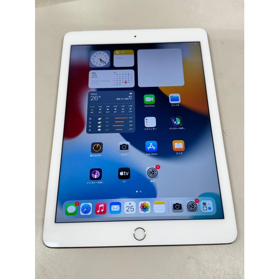 iPad 新品同様品 電池96％ docomo Apple Air 第2世代 16GB ゴールド