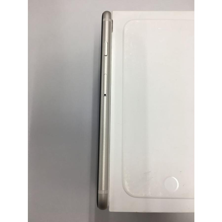 SE3起動確認済み 電池84％ iPhone SE3 第3世代 64GB SIMフリー スターライト【動作確認