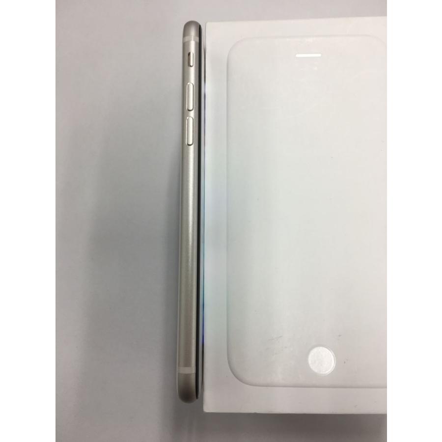 電池84％ iPhone SE3 第3世代 64GB SIMフリー スターライト【動作確認