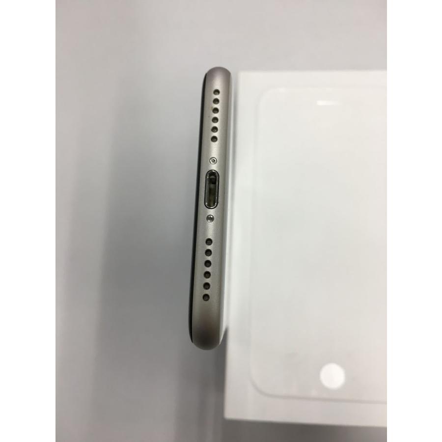 電池84％ iPhone SE3 第3世代 64GB SIMフリー スターライト【動作確認