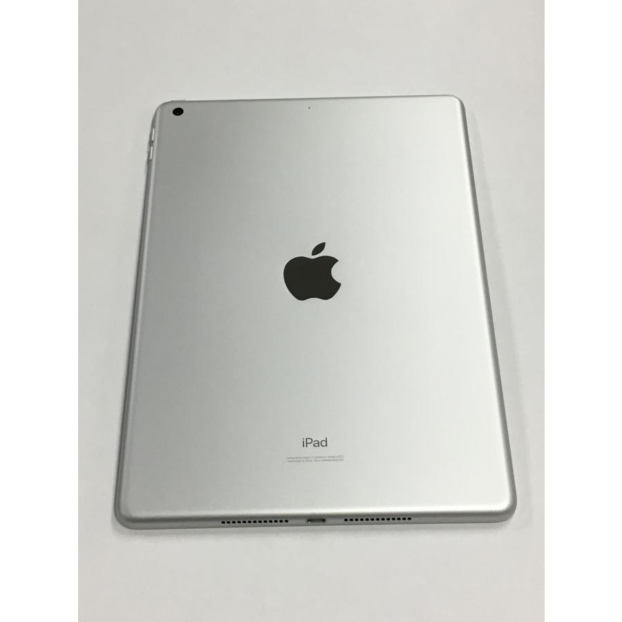 iPad 超美品 Apple 第8世代 32GB WiFiモデル シルバー【動作確認・初期
