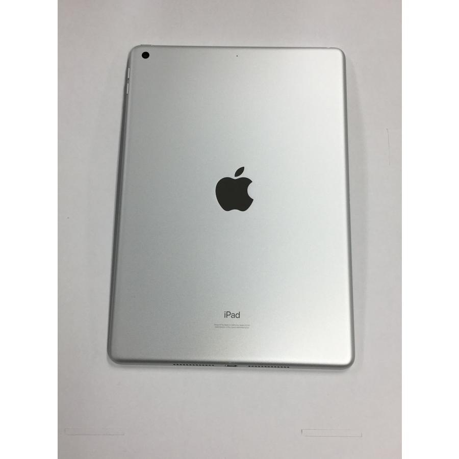 iPad 超美品 Apple 第8世代 32GB WiFiモデル シルバー【動作確認・初期
