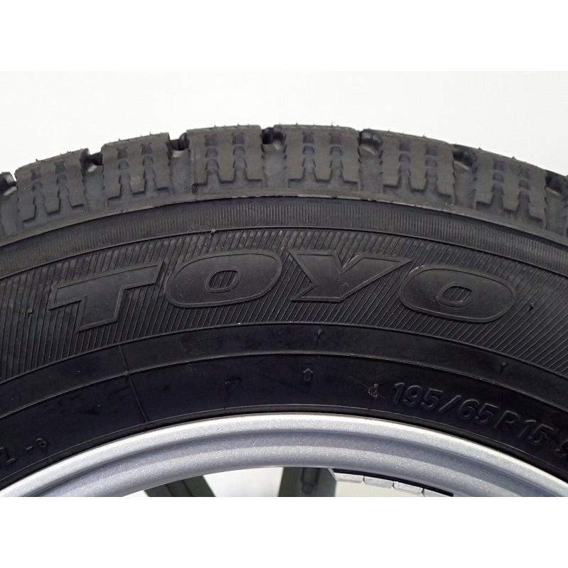 195/65R15 スタッドレスタイヤホイール4本セット トーヨー オブザーブ 