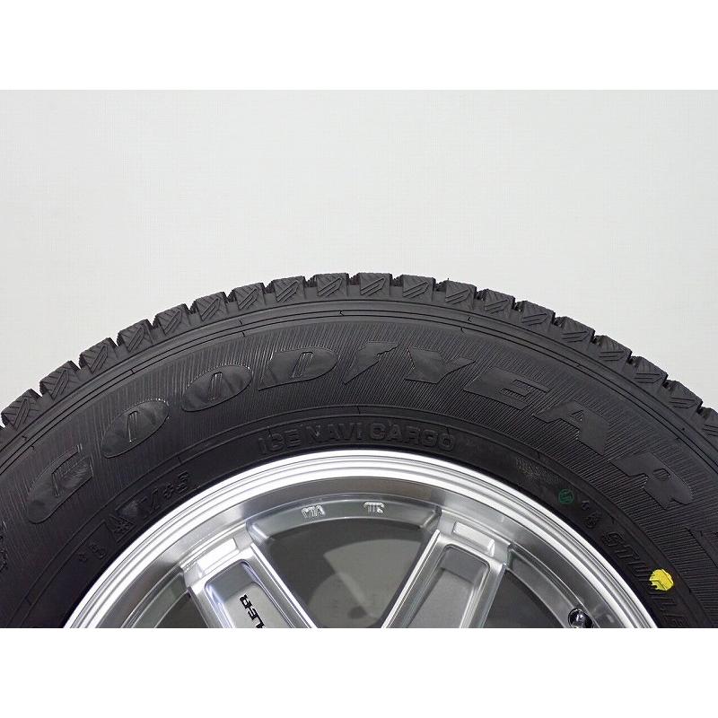 グッドイヤー（GOODYEAR） 195/80R15 107/105L スタッドレスタイヤ