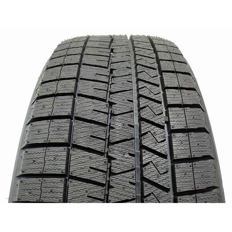 21年50週製造　バリ山　ダンロップスタッドレスタイヤ DUNLOP（ダンロップ） 5%オフCP235/50R21 スタッドレスタイヤ 4本