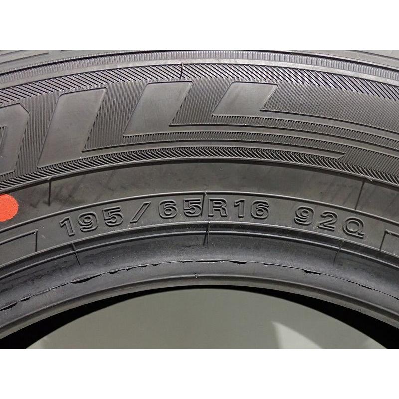 DUNLOP 195/65R16 スタッドレスタイヤ 4本セット ダンロップ