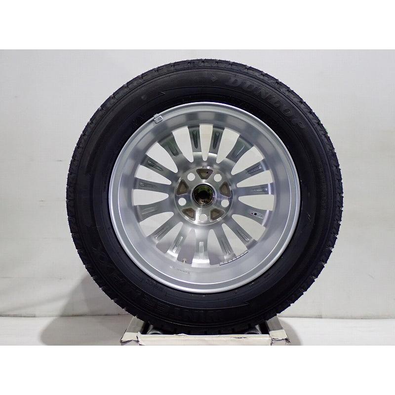 DUNLOP（ダンロップ） 【トヨタ車用】205/60R16 スタッドレスタイヤ