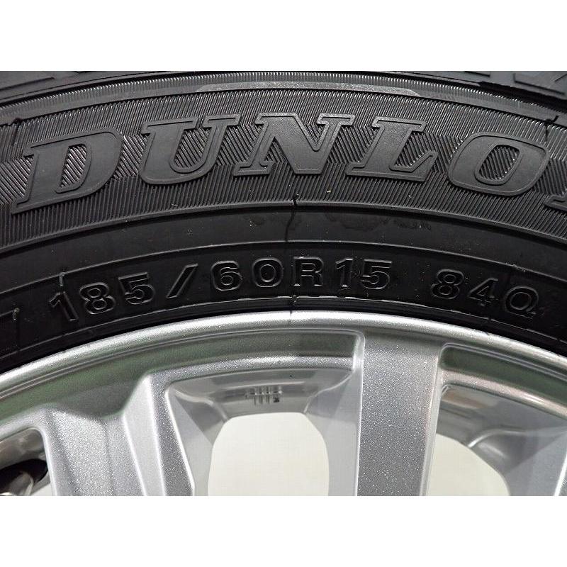 DUNLOP 185/60R15 スタッドレスタイヤ アルミホイール 4本セット