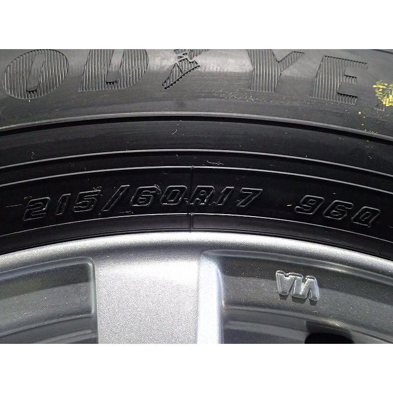 グッドイヤー（GOODYEAR） 【トヨタ車用】 215/60R17 スタッドレス