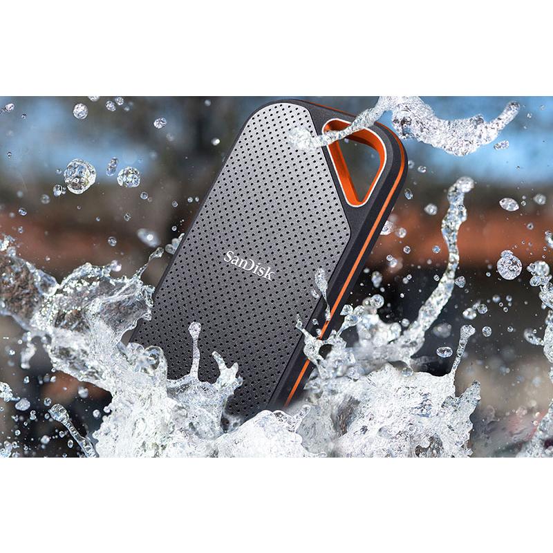 SanDisk Extreme PRO ポータブルSSD 1TB USB 3.2 Gen 2x2 R:2000MB/s W:2000MB/s 外付けSSD SDSSDE81-1T00-G25並行輸入品 5年保証 翌日配達 宅配便配送の画像