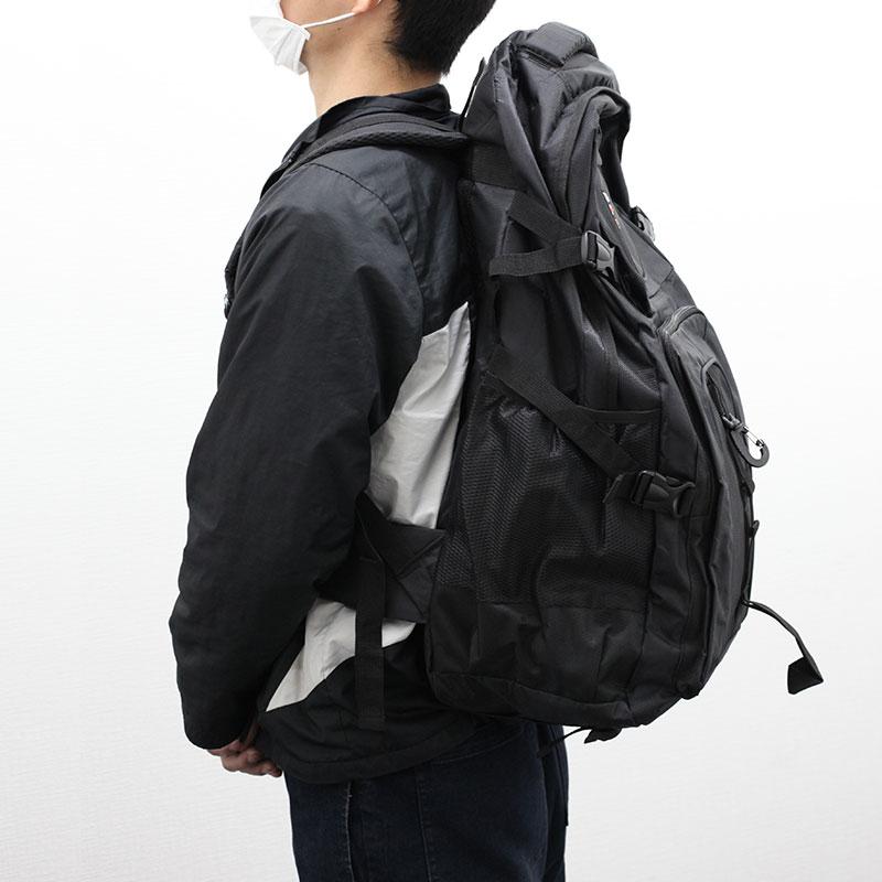 大容量 バックパック 登山 ディバッグ リュックサック 防水 スポーツ