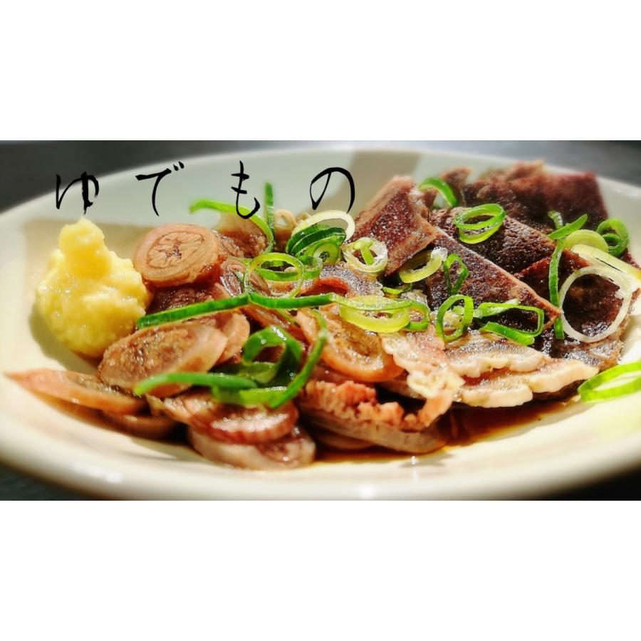 クジラのモツ 1kg 内臓 塩茹で ポン酢で 鯨肉 鯨の肉 くじら肉 くじらの肉 情怜丸 K117 くじら専門店 情怜丸 通販 Yahoo ショッピング