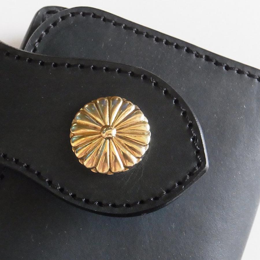 金色の真鍮製 コンチョ ネジ式 ネジ 菊紋 直径24mm 小 菊御紋 菊花紋章 愛国 日本 憂国 キク 花 菊の御紋 ネジ付 スクリューバック シカゴスクリュー ボタン |  | 05