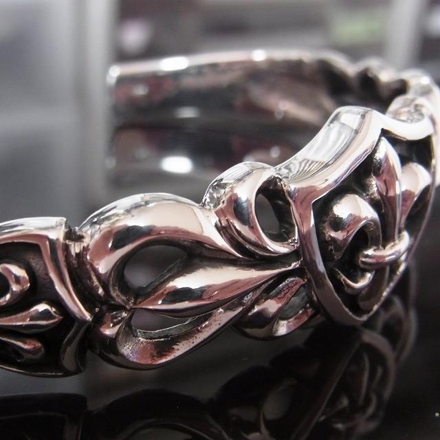 シルバ−925製 バングル 百合の紋章 リリークレスト フレア オープン