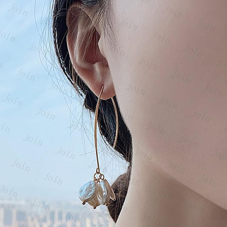 パール ピアス 揺れる (a113#) 当日発送 真珠ピアス イヤリング 入学式 卒業式 オシャレ アクセサリー レディース 大人 結婚式 フープピアス 誕生日 プレゼント |  | 02