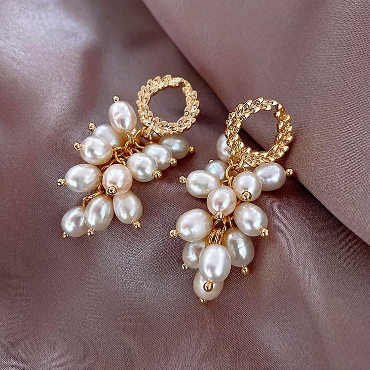 パールピアス (a115#) 当日発送 ピアス レディース 揺れる シルバー925 大人 おしゃれ 結婚式 パーティ アクセサリー レディース 真珠ピアス 彼女 プレゼント |  | 08