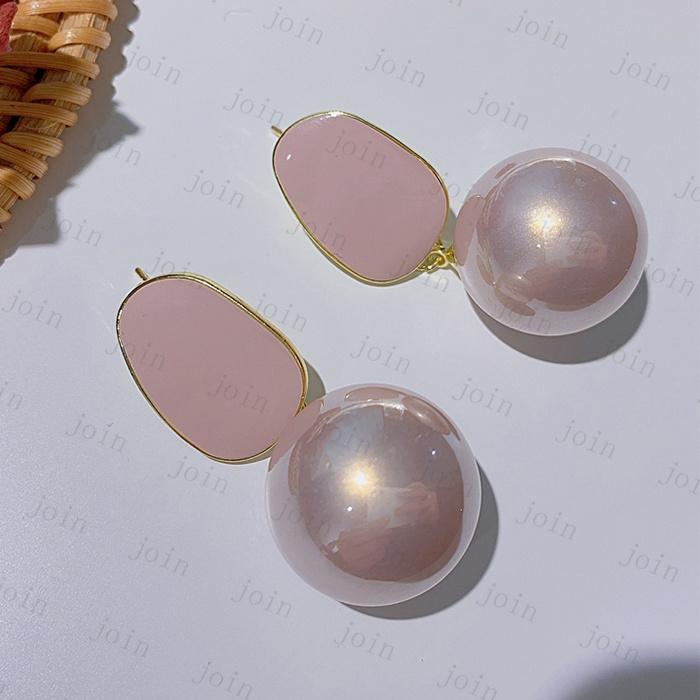 パール ピアス 日本国内当日発送 2color 真珠 ピアス レディース シルバー925 貝パール 大ぶり 金属アレルギー対応 普段使い かわいい #a77 |  | 09