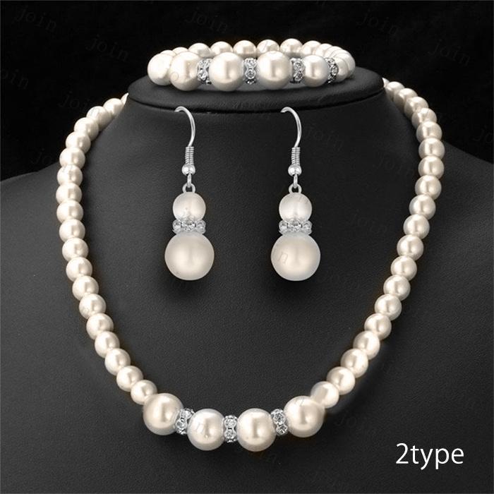 パール ピアス ネックレス ブレスレット 3点セット (a98) 日本国内当日発送 フックピアス アクセサリー レディース 上品 きれい 華やか フォーマル ウェディング |  | 05