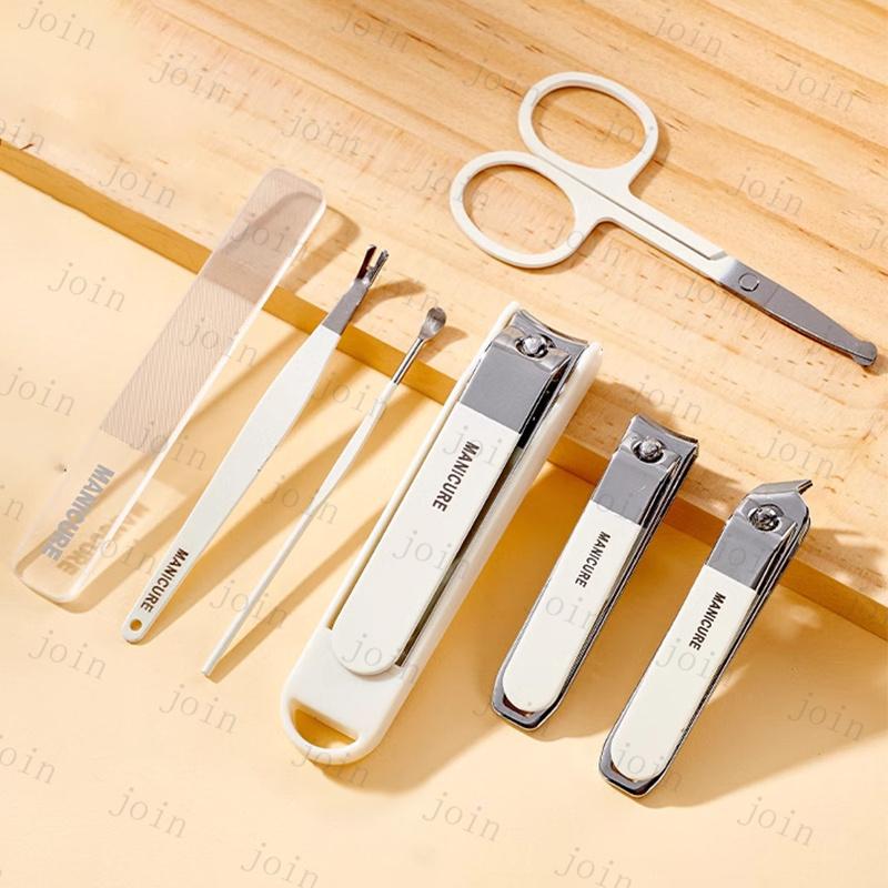 br240#爪切りセット 当日発送 2type グルーミング ネイルケア 耳かき 爪やすり 身だしなみ お手入れ 旅行 出張 携帯用 ステンレス 専用収納ケース付き 多機能 |  | 12