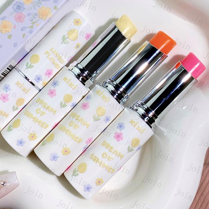 保湿リップ「3年前」 薬局で大人気の「色付き保湿リップ」4種類を試してみた。“潤う”だけ