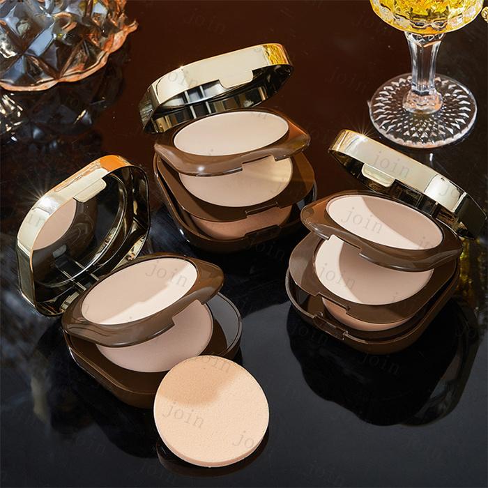 2 in 1 ファンデーション 日本国内当日発送 3colors パウダーファンデーション 韓国コスメ カバー力 パウダーファンデ 崩れにくい 50代 40代 30代 マット #cs603 |  | 10