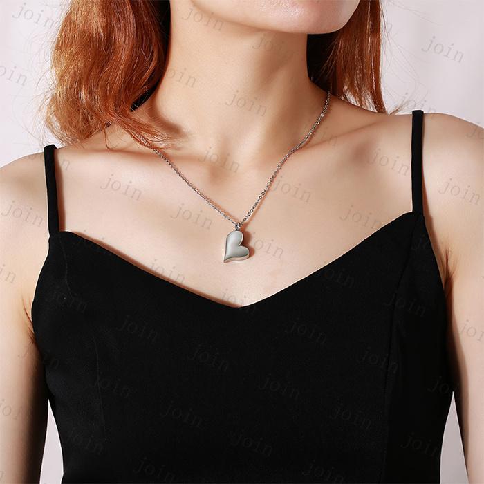 遺骨ネックレス (gh55#) 日本国内当日発送 遺骨ペンダント メモリアル 記念ジュエリー 手元供養 ハート ペット仏具 ミニ骨壷 遺骨カプセル 形見 アクセサリー |  | 14