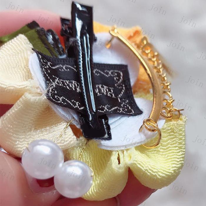 髪飾り (h92#) 日本国内当日発送 12color ヘアクリップ つまみ細工 結婚式 着物 ヘアアクセサリー 成人式 花嫁 普段使い 留袖 ヘアーアレンジ 卒業式 入学式 |  | 14